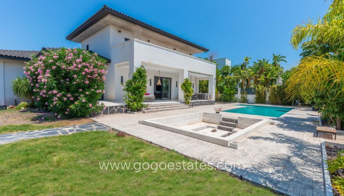 Te koop - Huis - Vrijstaande Villa - Villena - San Juan