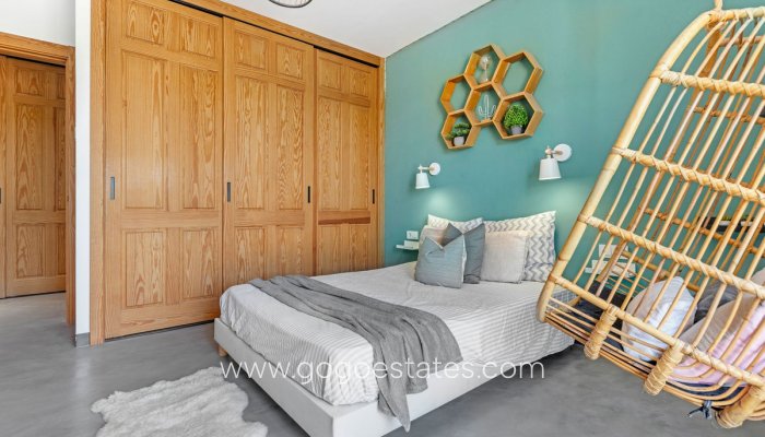 Te koop - Huis - Vrijstaande Villa - Villena - San Juan