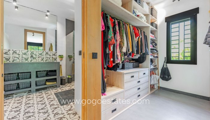 Te koop - Huis - Vrijstaande Villa - Villena - San Juan