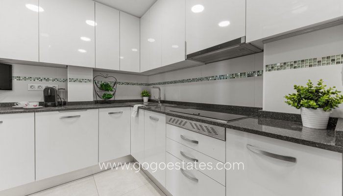 Te koop - Appartement - Appartement op de middelste verdieping - Campello - El Campello - Campello - El Campello Centro