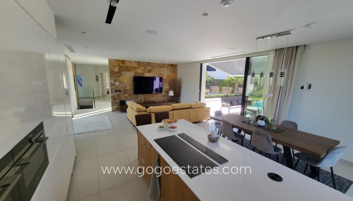 Te koop - Huis - Vrijstaande Villa - Orihuela - Orihuela Costa