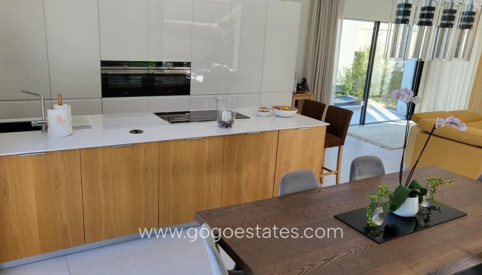 Te koop - Huis - Vrijstaande Villa - Orihuela - Orihuela Costa