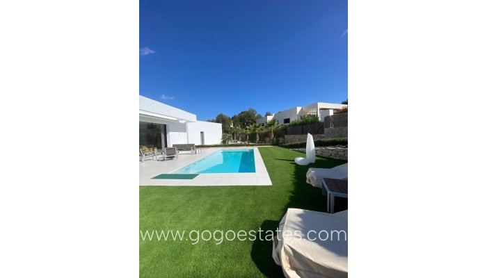 Te koop - Huis - Vrijstaande Villa - Orihuela - Orihuela Costa