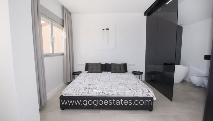 Te koop - Appartement - Appartement op de bovenste verdieping - Altea - Altea Centro