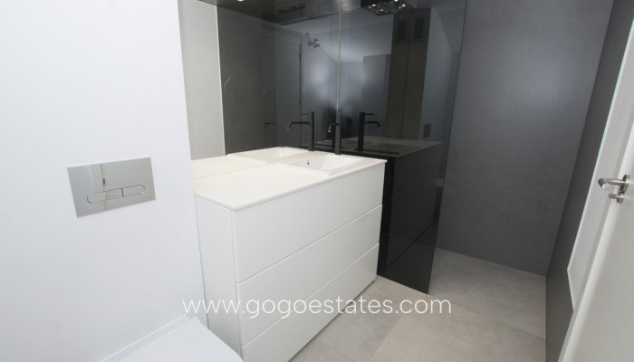 Te koop - Appartement - Appartement op de bovenste verdieping - Altea - Altea Centro