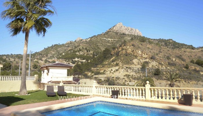 Te koop - Huis - Vrijstaande Villa - Calpe - Calpe Centro