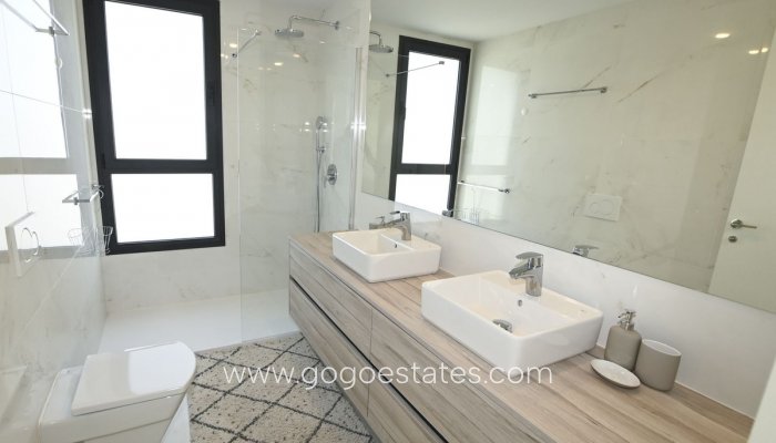 Te koop - Appartement - Appartement op de middelste verdieping - Benidorm - Benidorm Centro