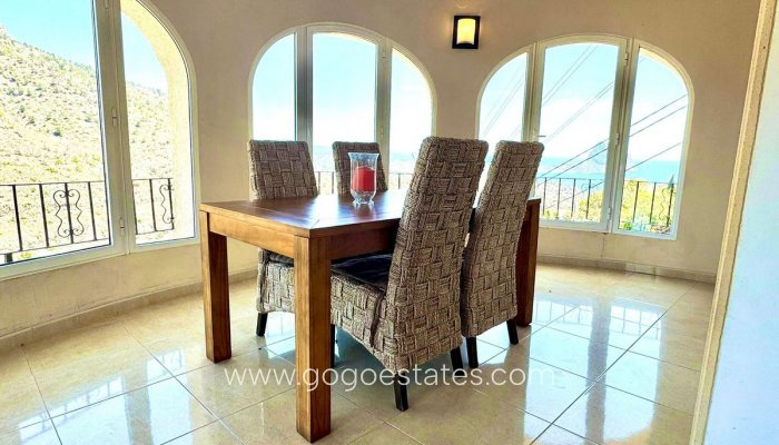 Te koop - Huis - Vrijstaande Villa - Calpe - Calpe Centro