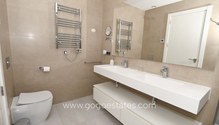 Te koop - Appartement - Appartement op de middelste verdieping - Benidorm - Benidorm Centro