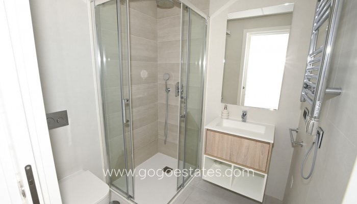 Te koop - Appartement - Appartement op de middelste verdieping - Benidorm - Benidorm Centro