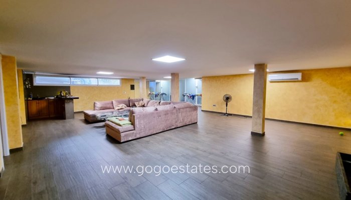 Te koop - Huis - Vrijstaande Villa - Torrevieja - La Mata