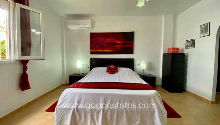 Te koop - Huis - Vrijstaande Villa - Algorfa - Algorfa Centro