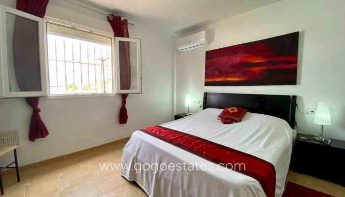 Te koop - Huis - Vrijstaande Villa - Algorfa - Algorfa Centro