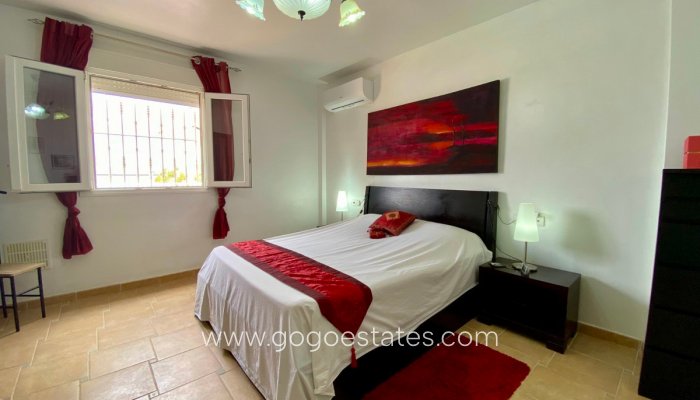 Te koop - Huis - Vrijstaande Villa - Algorfa - Algorfa Centro