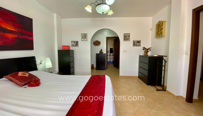 Te koop - Huis - Vrijstaande Villa - Algorfa - Algorfa Centro