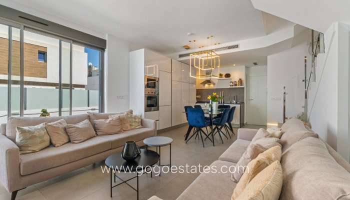 Te koop - Huis - Vrijstaande Villa - Orihuela - Villamartin