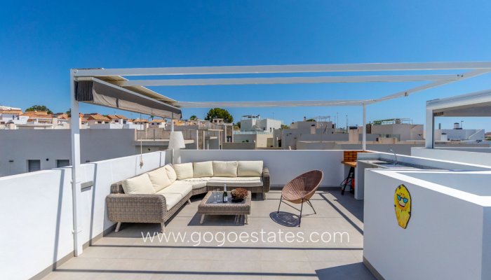 Te koop - Huis - Vrijstaande Villa - Orihuela - Villamartin