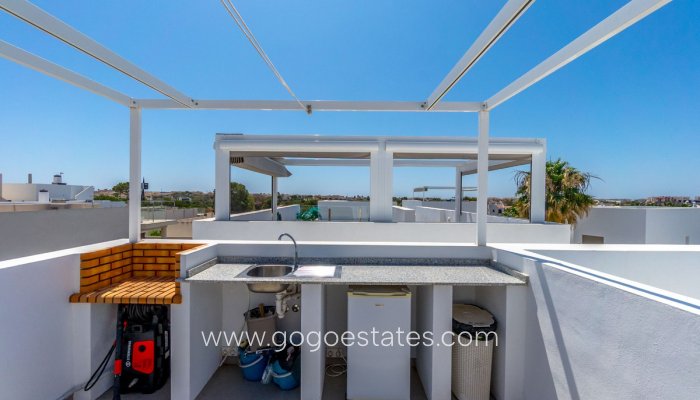 Te koop - Huis - Vrijstaande Villa - Orihuela - Villamartin