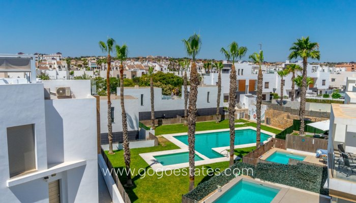 Te koop - Huis - Vrijstaande Villa - Orihuela - Villamartin