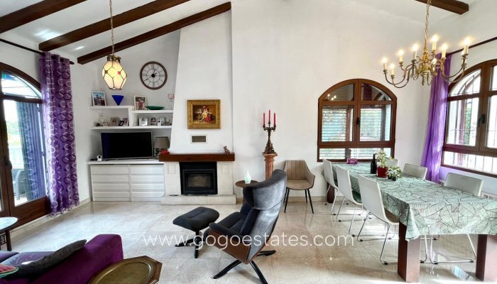 Te koop - Huis - Vrijstaande Villa - Orihuela - Villamartin