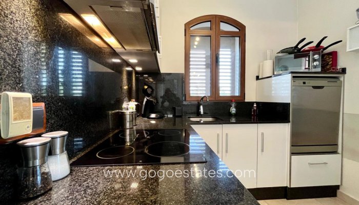 Te koop - Huis - Vrijstaande Villa - Orihuela - Villamartin