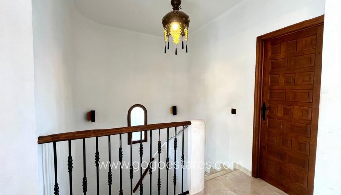 Te koop - Huis - Vrijstaande Villa - Orihuela - Villamartin