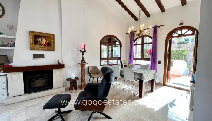 Te koop - Huis - Vrijstaande Villa - Orihuela - Villamartin