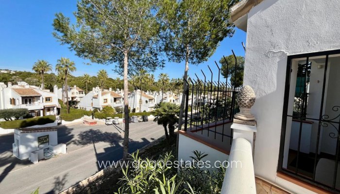 Te koop - Huis - Vrijstaande Villa - Orihuela - Villamartin