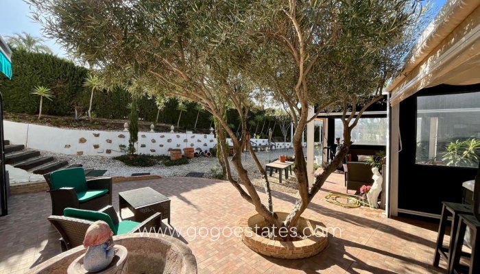 Te koop - Huis - Vrijstaande Villa - Orihuela - Villamartin