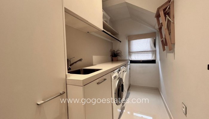 Te koop - Huis - Vrijstaande Villa - Orihuela - Dehesa de Campoamor