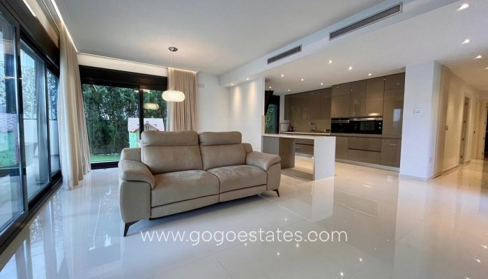 Te koop - Huis - Vrijstaande Villa - Orihuela - Dehesa de Campoamor