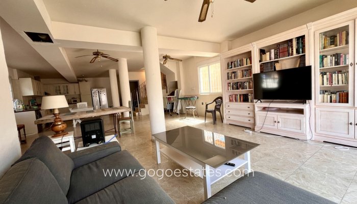 Te koop - Huis - Vrijstaande Villa - Orihuela - La Zenia