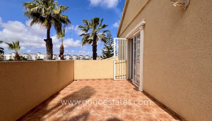 Te koop - Huis - Vrijstaande Villa - Orihuela - La Zenia