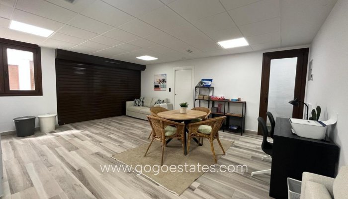 Te koop - Huis - Vrijstaande Villa - Orihuela - Los Balcones