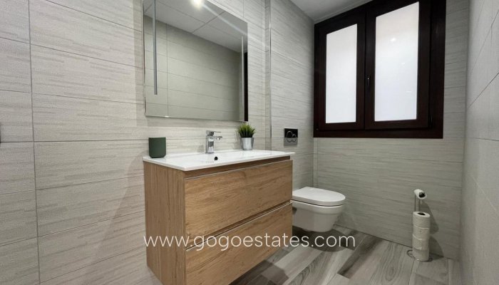 Te koop - Huis - Vrijstaande Villa - Orihuela - Los Balcones