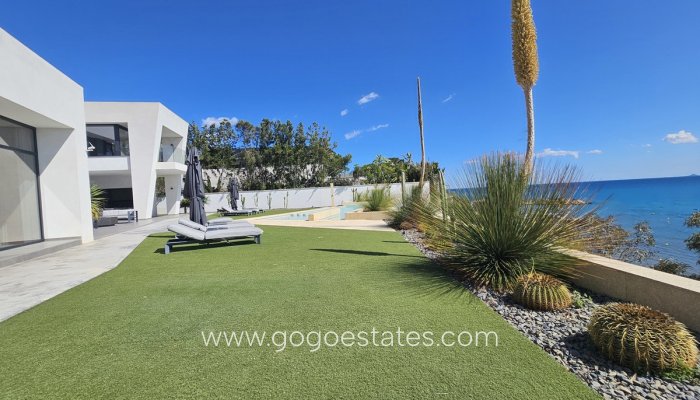 Te koop - Huis - Vrijstaande Villa - Orihuela - Cabo Roig