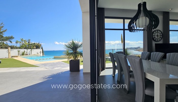 Te koop - Huis - Vrijstaande Villa - Orihuela - Cabo Roig