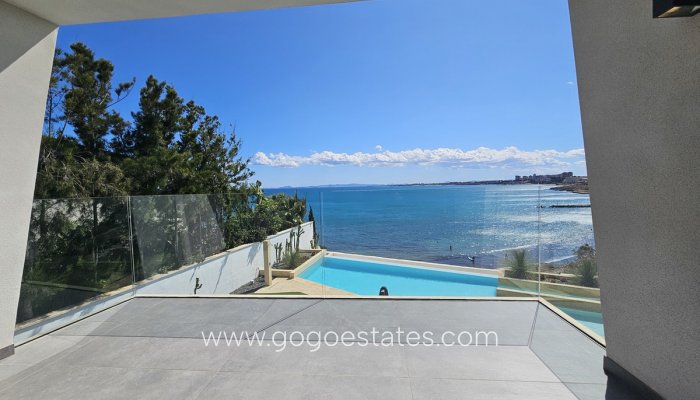 Te koop - Huis - Vrijstaande Villa - Orihuela - Cabo Roig