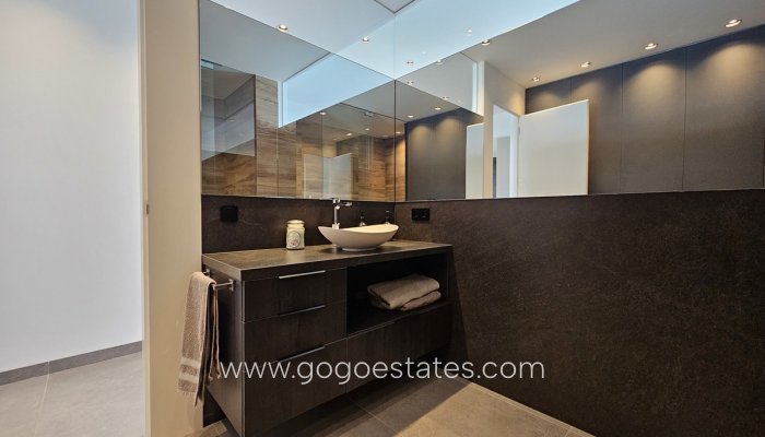 Te koop - Huis - Vrijstaande Villa - Orihuela - Cabo Roig