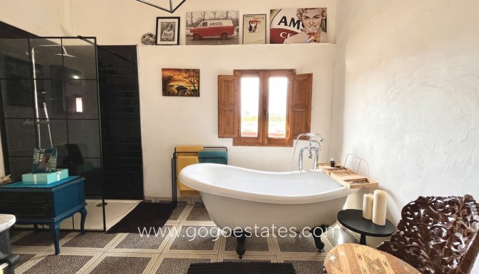 Te koop - Huis - Finca - Cortijo - Alicante - Dolores Centro