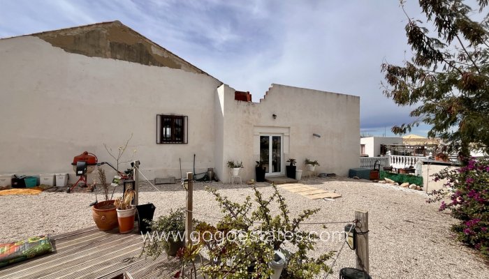 Te koop - Huis - Finca - Cortijo - Alicante - Dolores Centro
