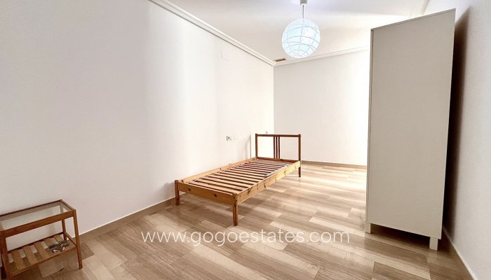 Revente - Appartement - Appartement au rez-de-chaussée - Santa Pola - Santa Pola Centro