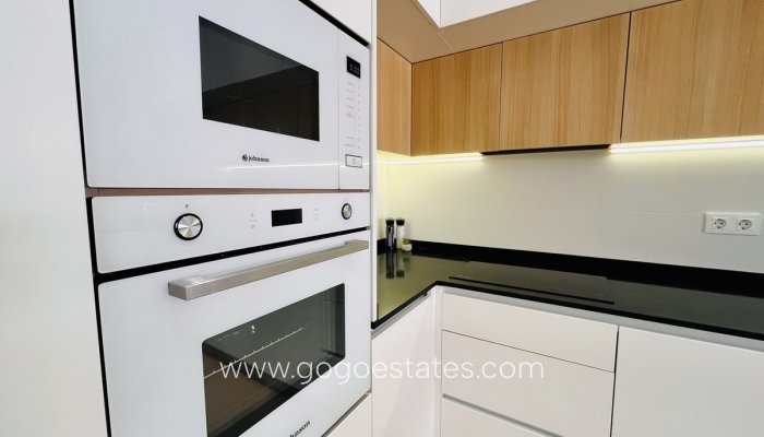 Revente - Appartement - Appartement au rez-de-chaussée - Urbanización El Raso