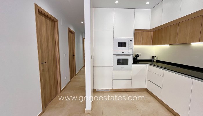 Revente - Appartement - Appartement au rez-de-chaussée - Urbanización El Raso