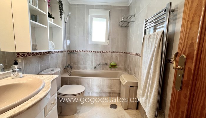 Te koop - Huis - Vrijstaande Villa - San Miguel De Salinas - San Miguel de Salinas Centro