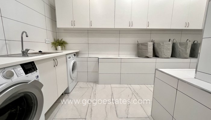 Te koop - Huis - Vrijstaande Villa - San Miguel De Salinas - San Miguel de Salinas Centro