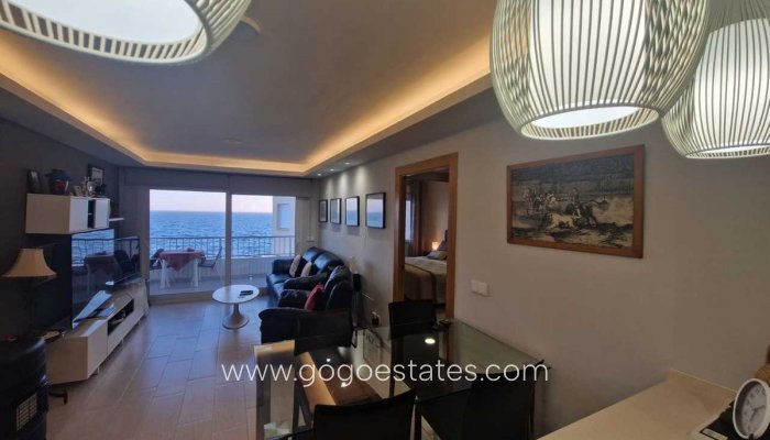 Te koop - Appartement - Appartement op de middelste verdieping - Torrevieja - Torrevieja Centro