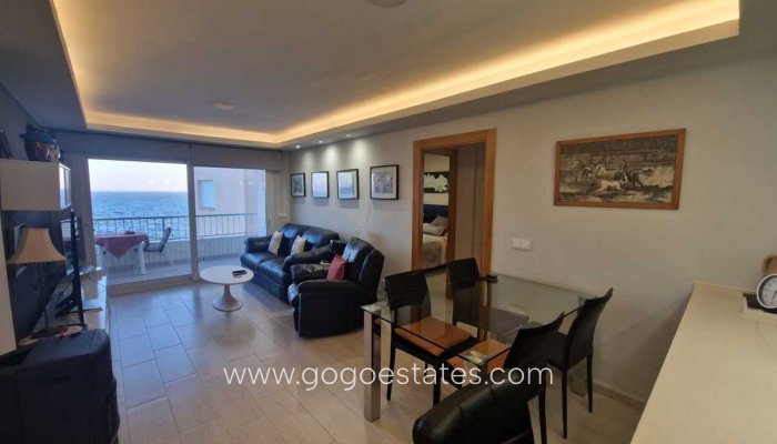 Te koop - Appartement - Appartement op de middelste verdieping - Torrevieja - Torrevieja Centro