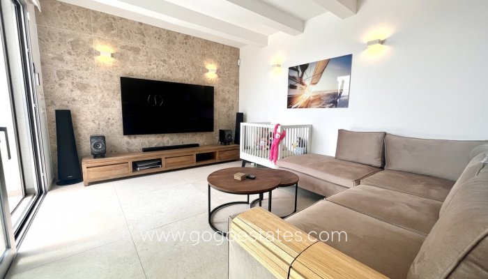 Te koop - Huis - Vrijstaande Villa - Torrevieja - Torrevieja Centro