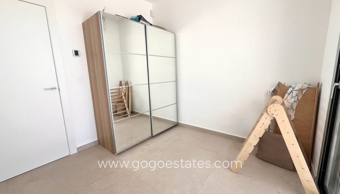 Te koop - Huis - Vrijstaande Villa - Torrevieja - Torrevieja Centro